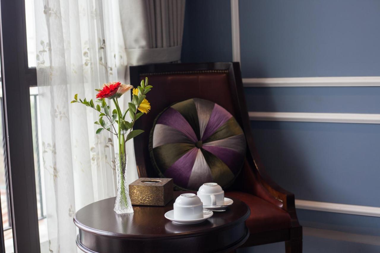 Hanoi Crystal Pearl Hotel Bagian luar foto