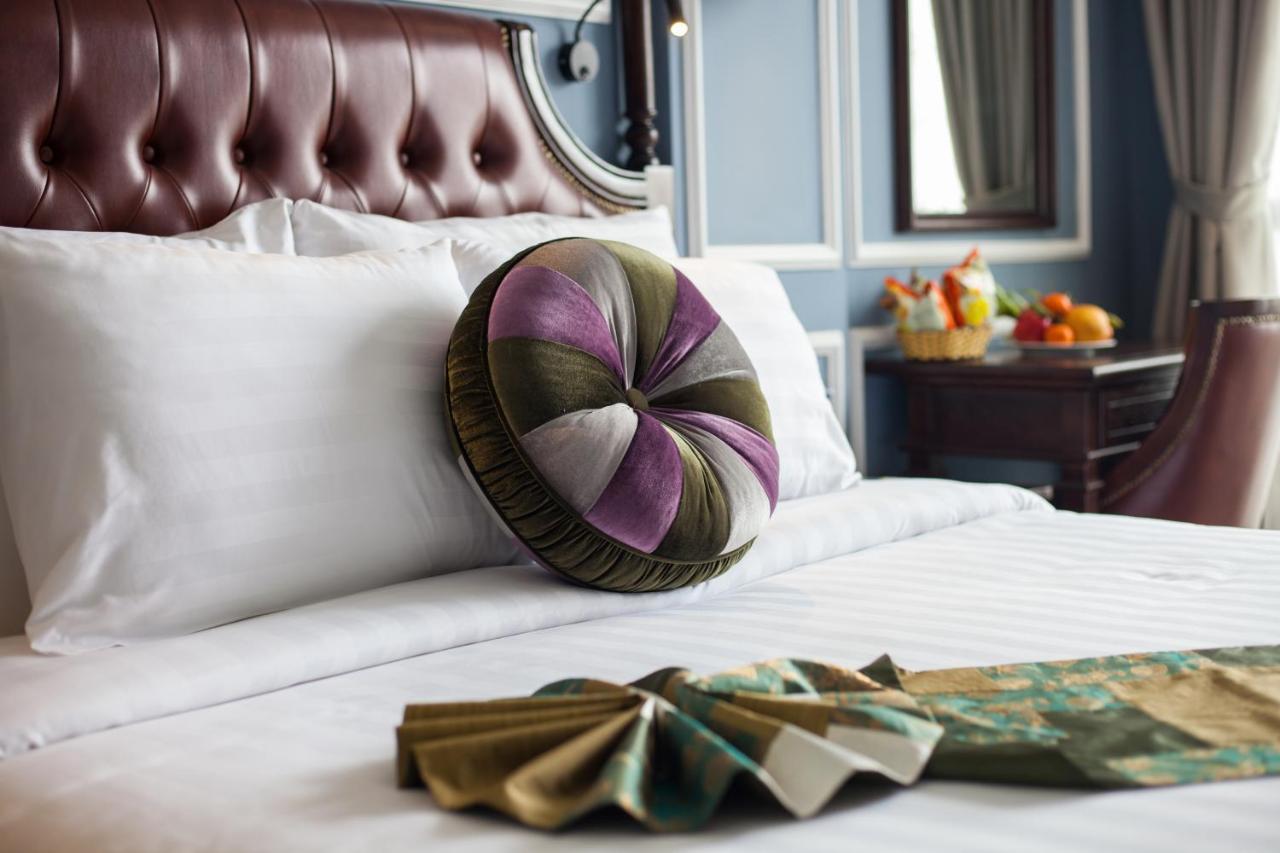 Hanoi Crystal Pearl Hotel Bagian luar foto