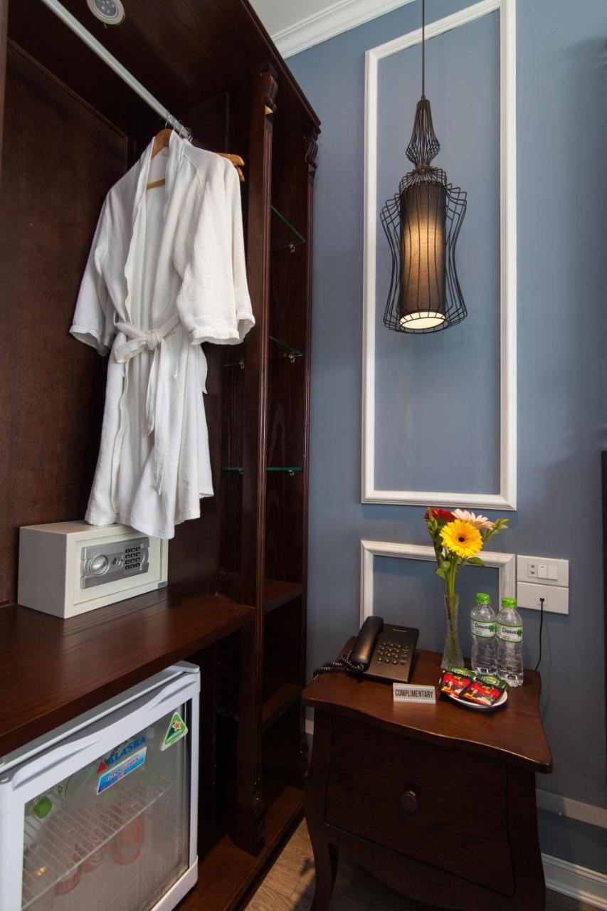 Hanoi Crystal Pearl Hotel Bagian luar foto